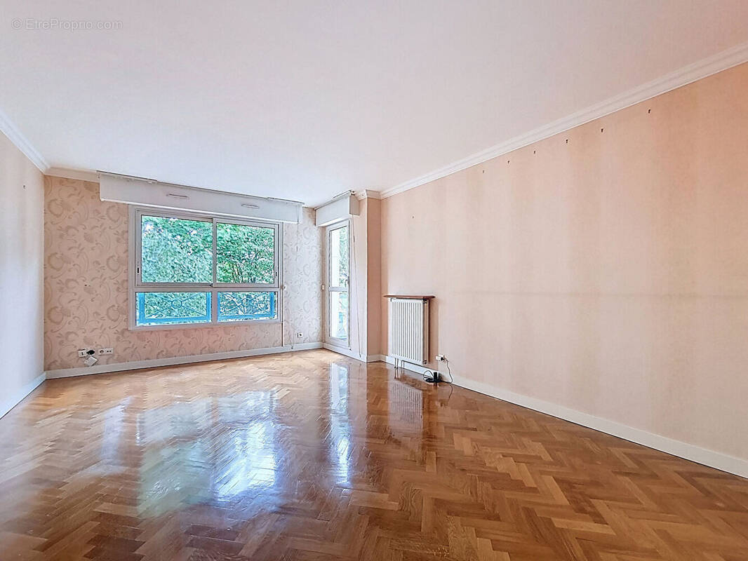 Appartement à CHATILLON