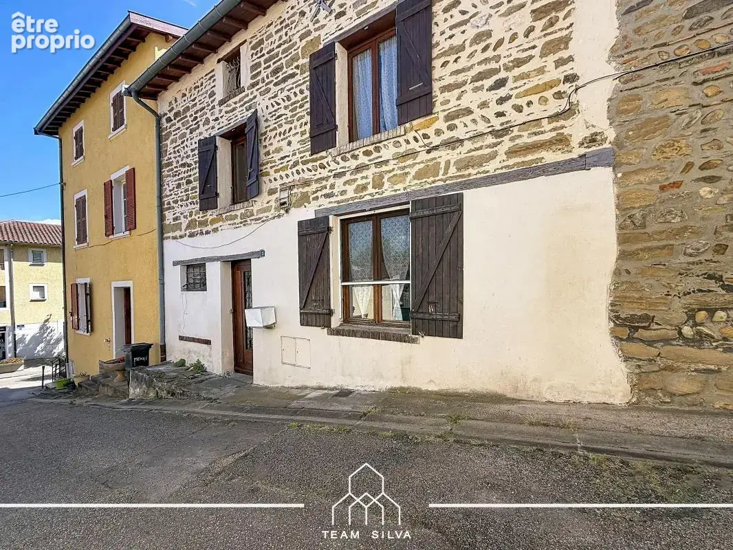 Maison 100 m² à Communay  - photo 2