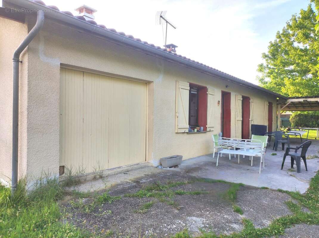 Maison à BAZAS