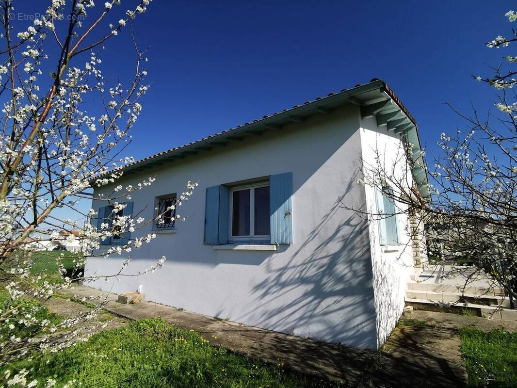 Maison à MEDIS