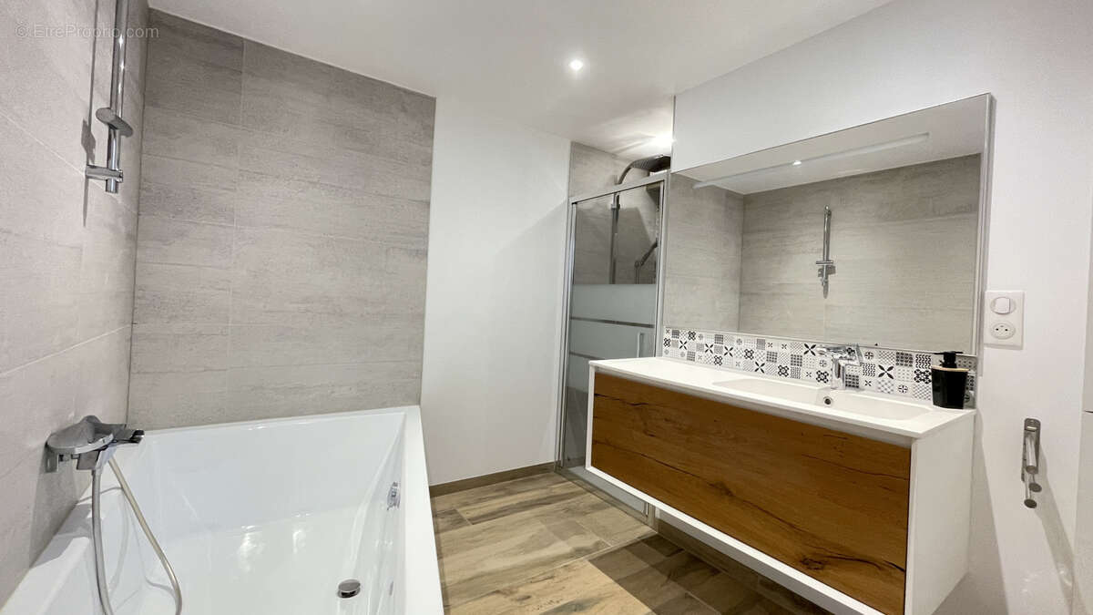 Appartement à ISOLA