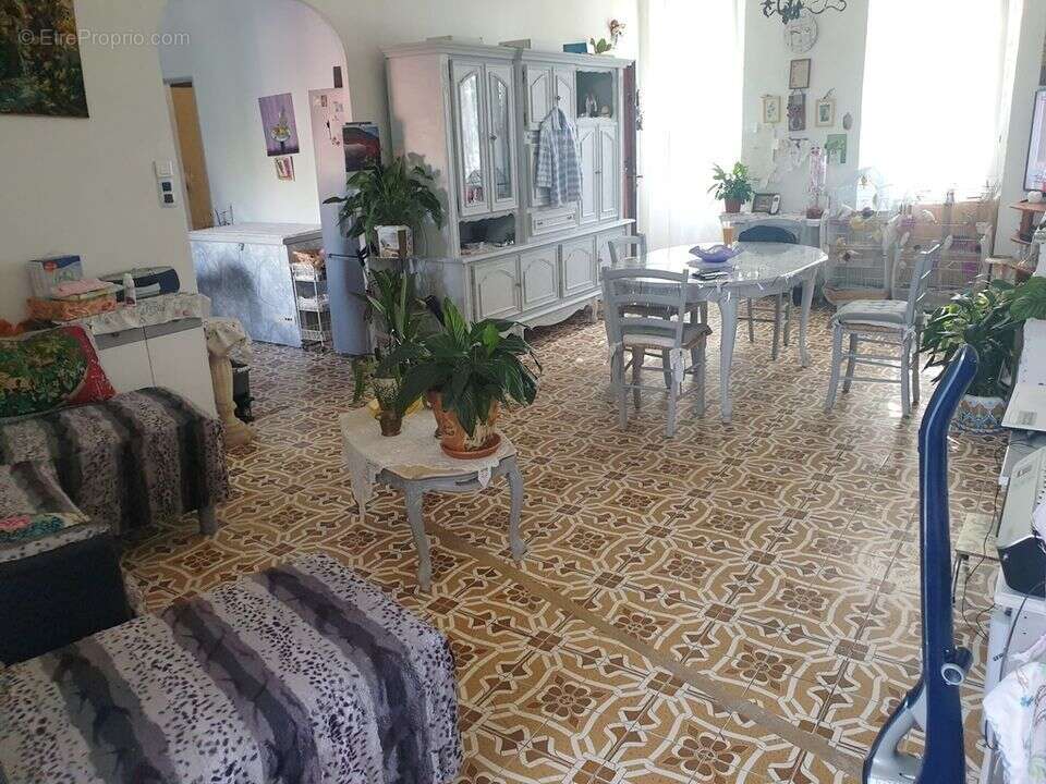 Appartement à MARSEILLE-15E