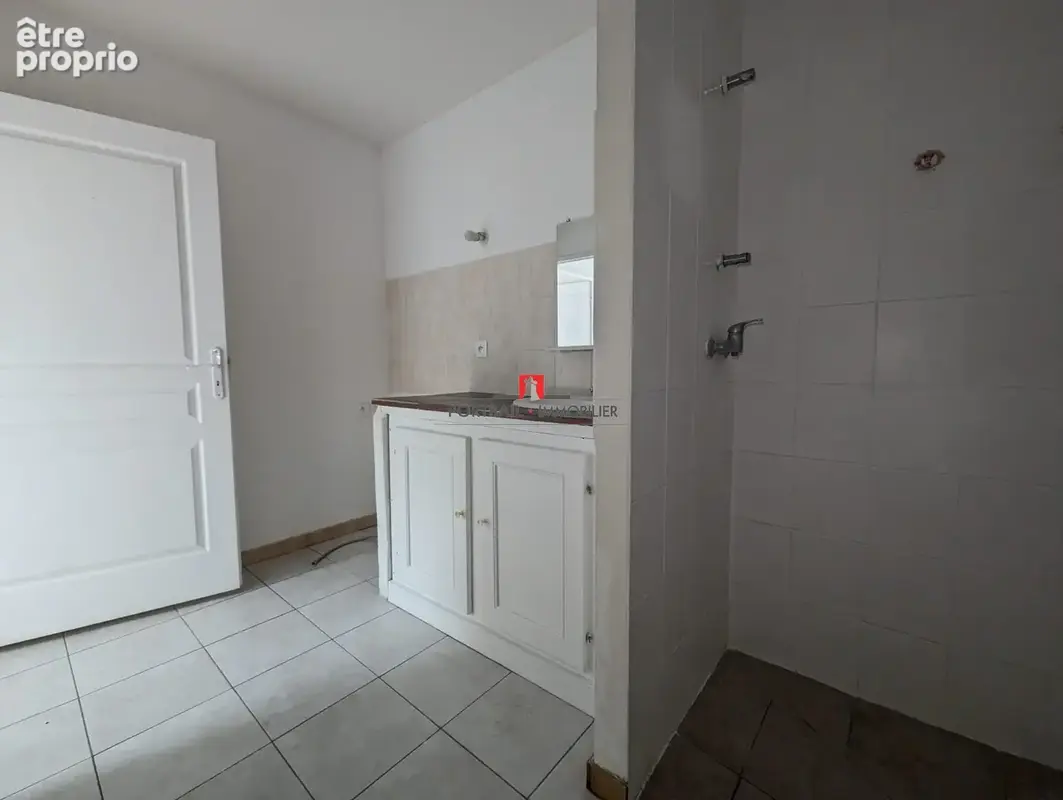 Appartement 147 m² à Berson  - photo 8
