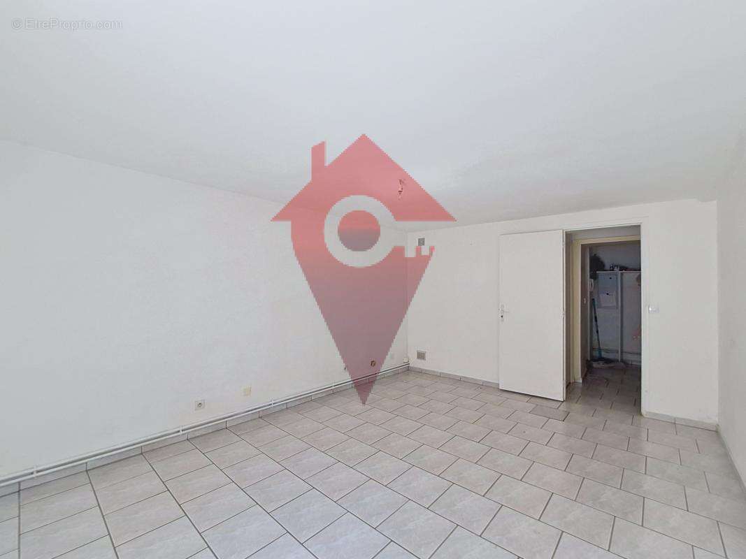 LEUVILLE-SUR-ORGE - Charmant 2 pièces de 46 m2 avec cave et - photo 4