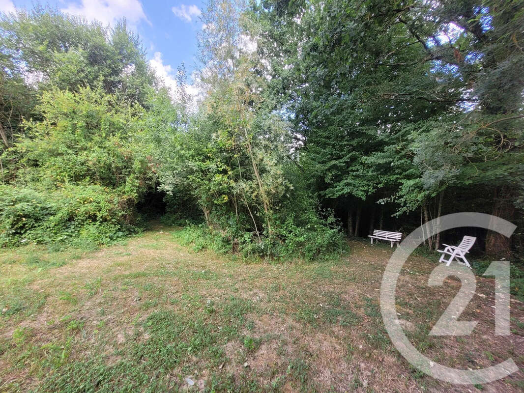Maison 93 m² à La Chapelle-Thecle  - photo 11