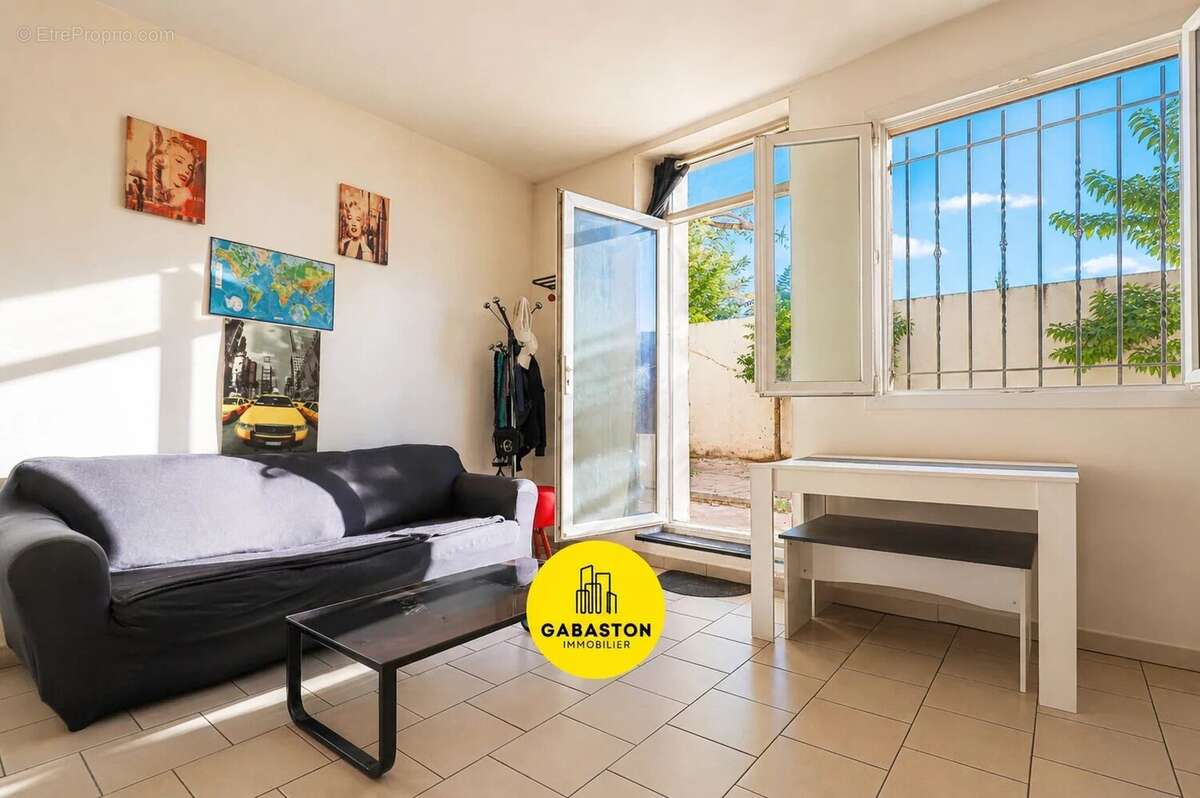 Appartement à MARSEILLE-13E