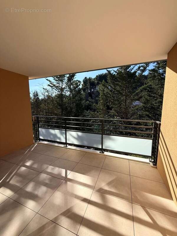 Appartement à AIX-EN-PROVENCE