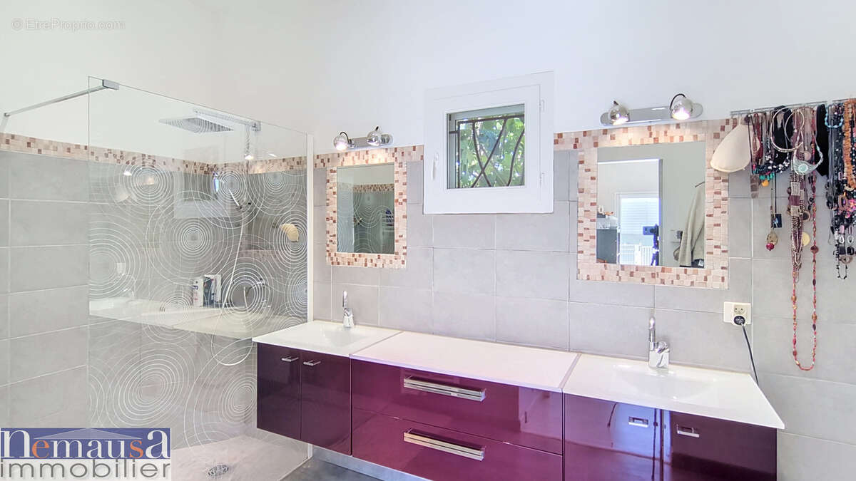 POULX, Villa contemporaine de plain-pied 156 m2, 4 chambres, Studio indépendant de 20m2, Piscine, DPE B - photo 6