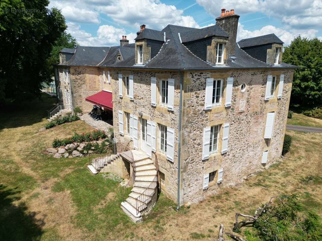 Maison de maitre à vendre 13 pièces LANOUAILLE (24) 2.6 hectares - photo 80
