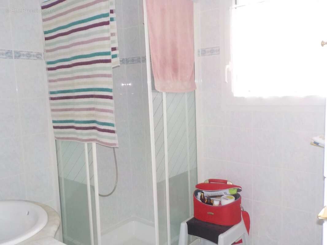 Maison à LA TURBALLE