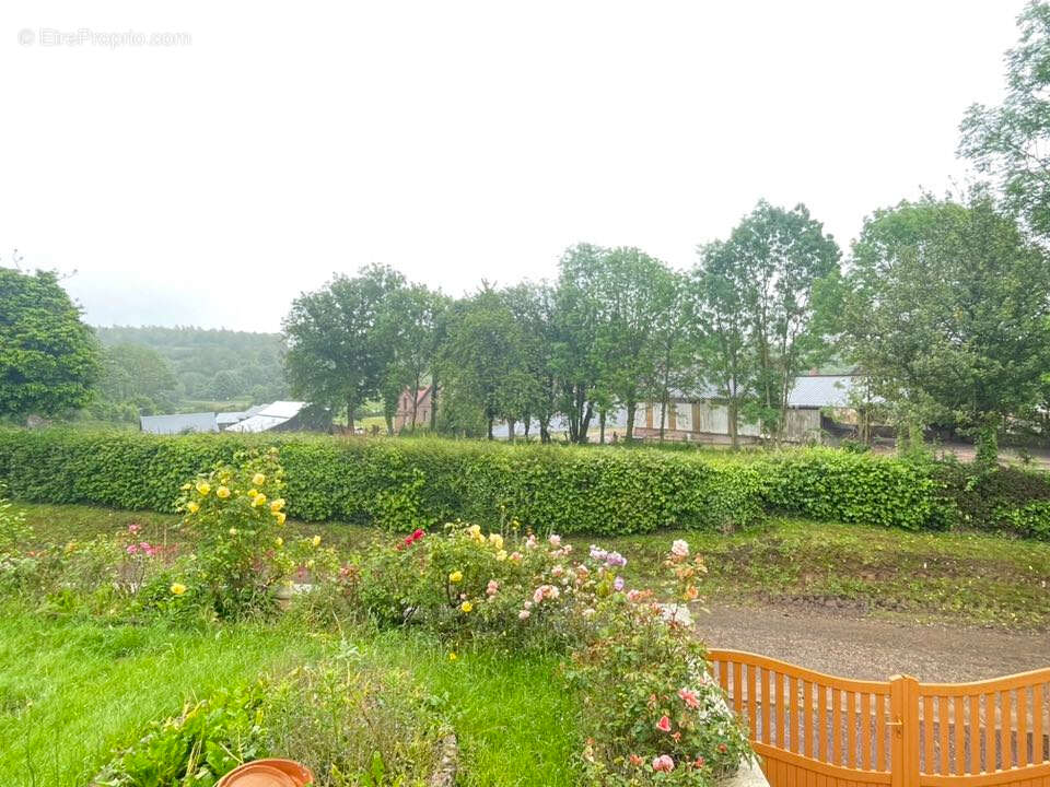 Maison à SAINT-SAMSON-LA-POTERIE