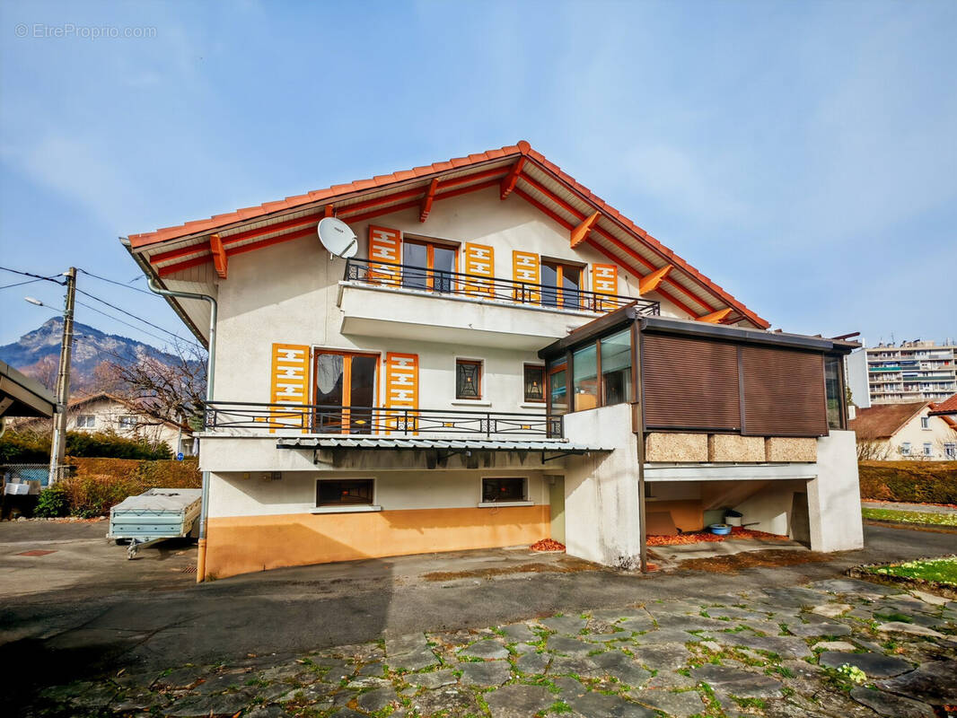 Maison à CLUSES