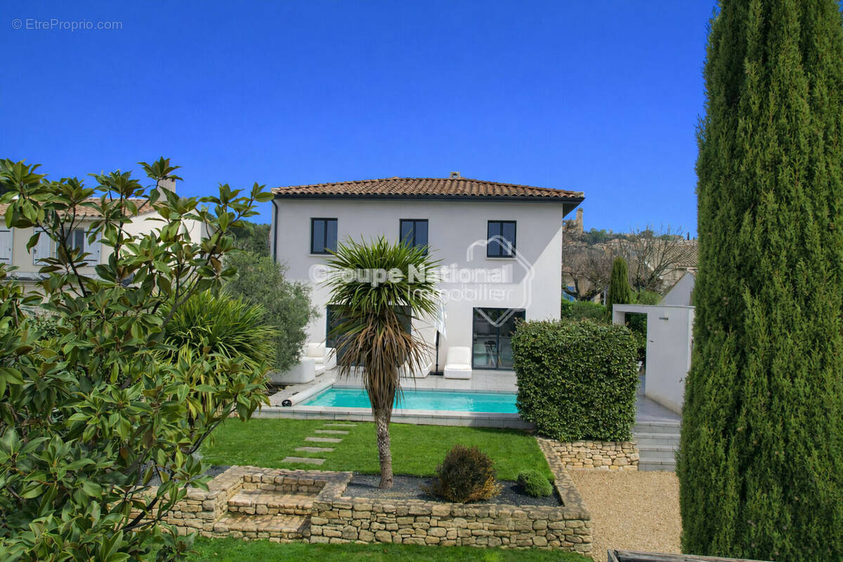 Maison à CHATEAUNEUF-DU-PAPE