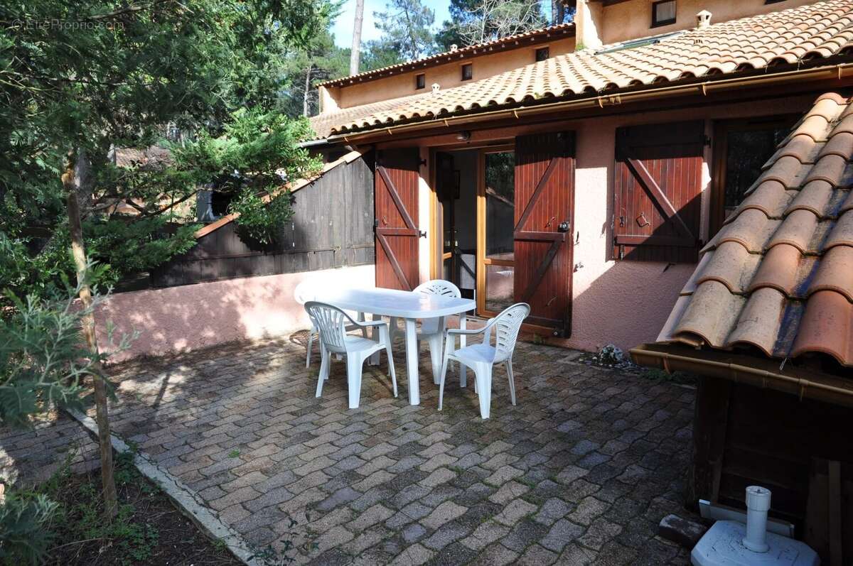 Maison à LACANAU