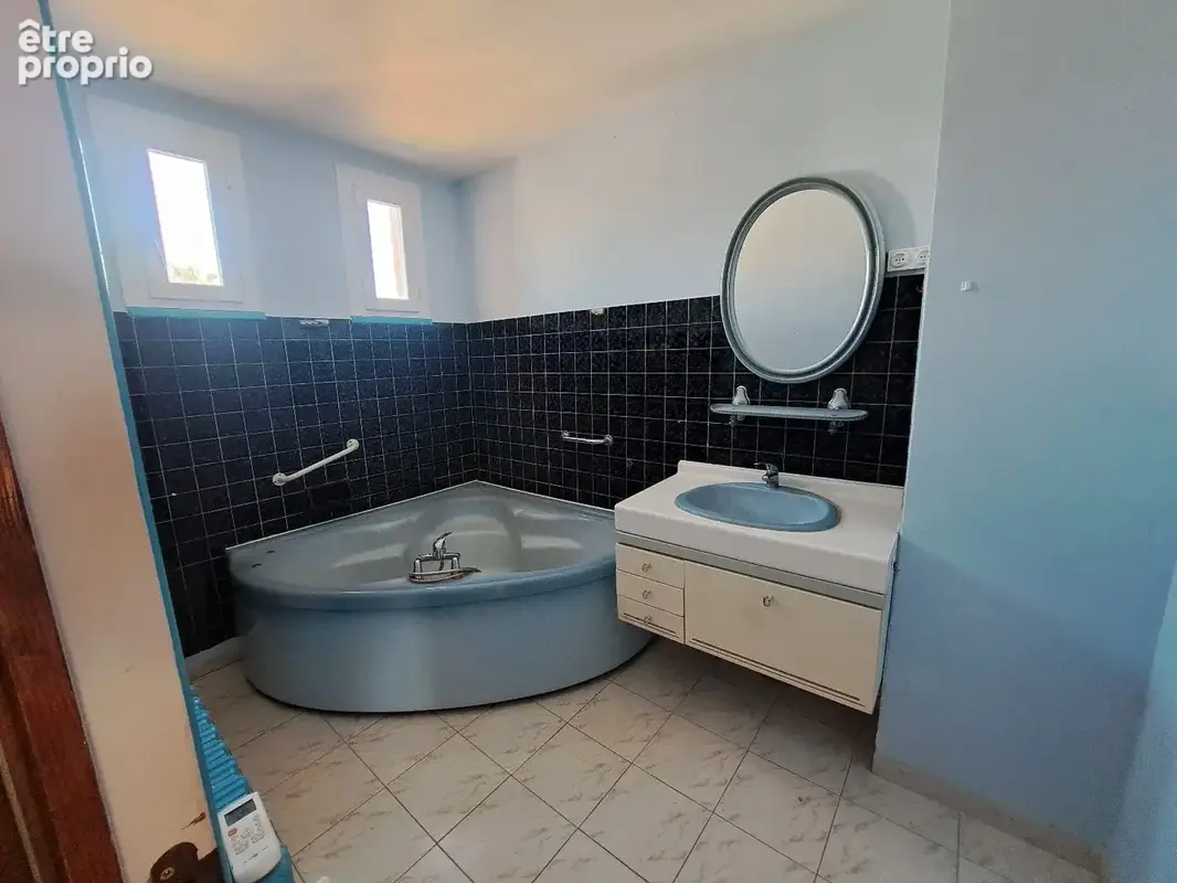 Maison t4 a meze - photo 7