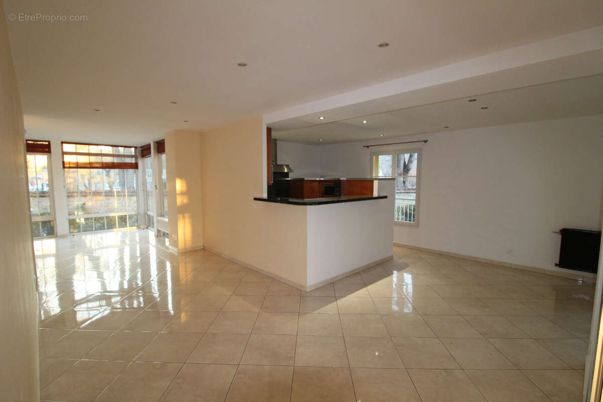 Appartement à L&#039;ISLE-ADAM