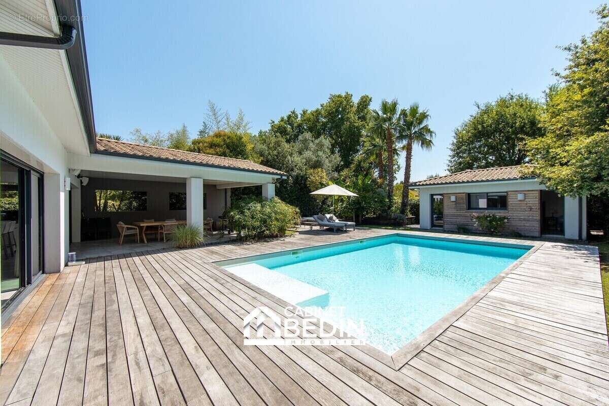 Maison à GUJAN-MESTRAS