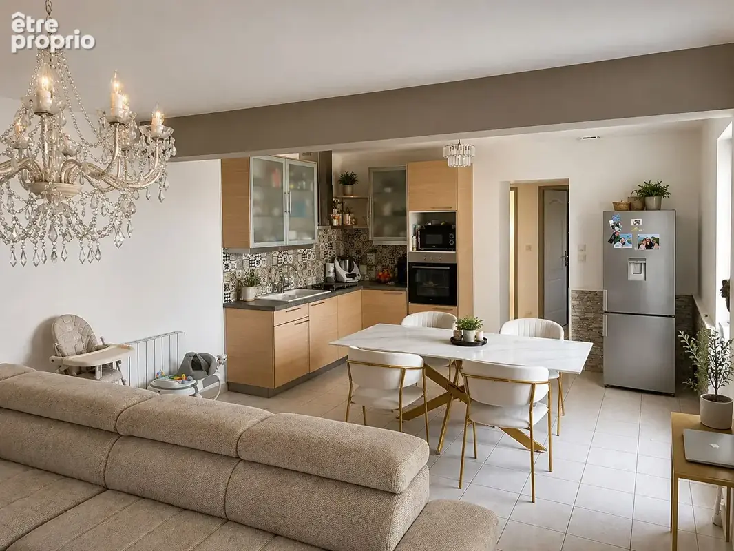 ensemble immobilier composé de deux maisons mitoyennes à Eysses - photo 9