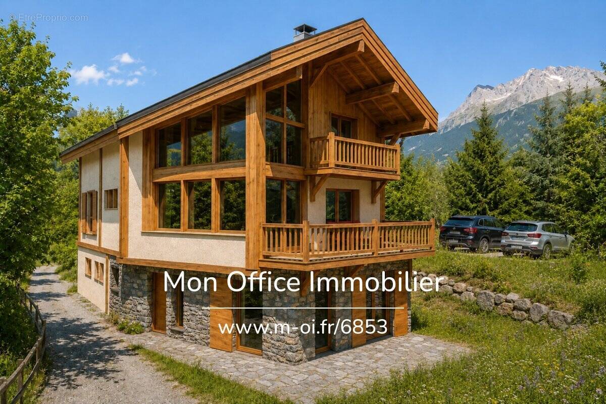 Maison à LE MONETIER-LES-BAINS