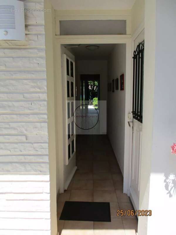 Belle maison de 9 pièces 235 m² avec potentiel - photo 2