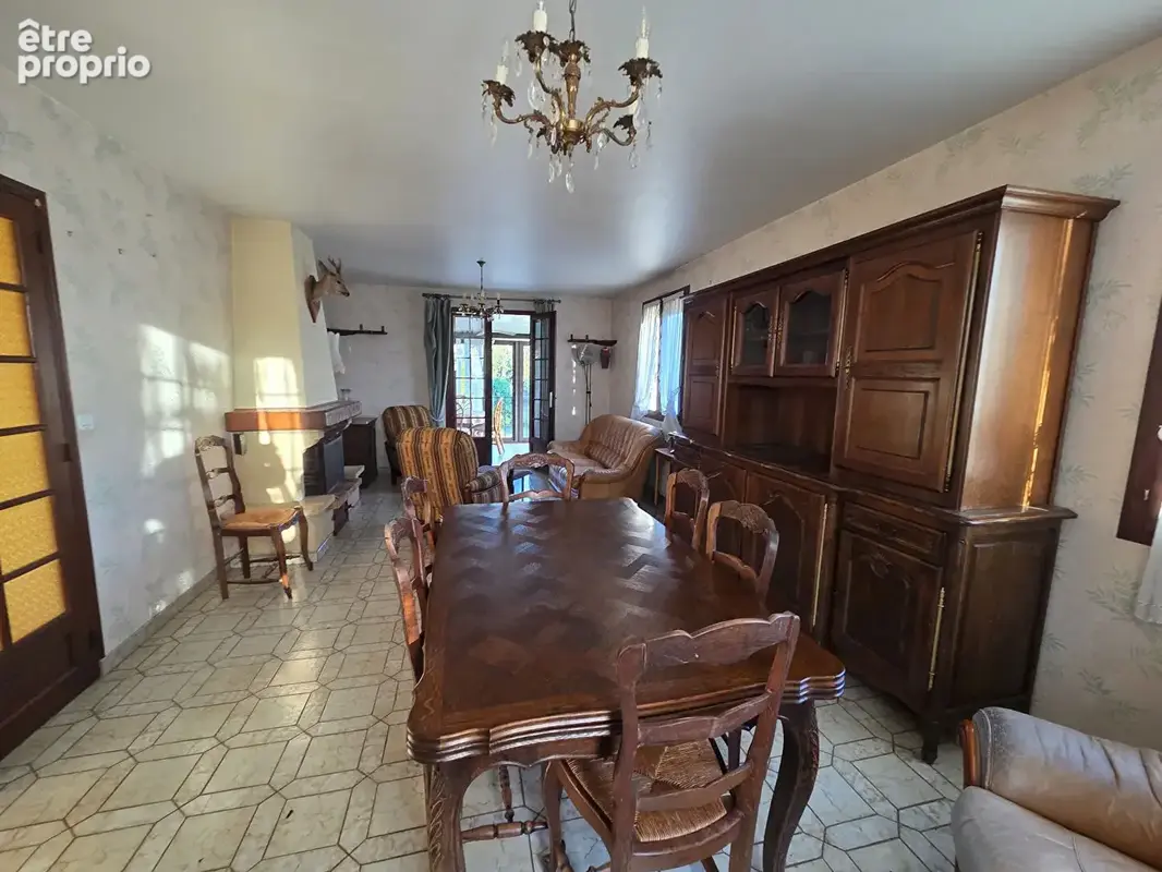 Nangis - 5 Chambres - Sous sol total - Terrain 1100 m² - photo 3