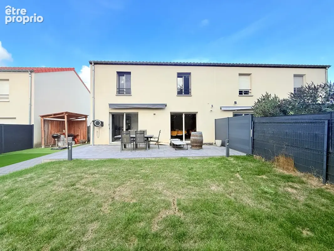 Maison à ROUSSY-LE-VILLAGE