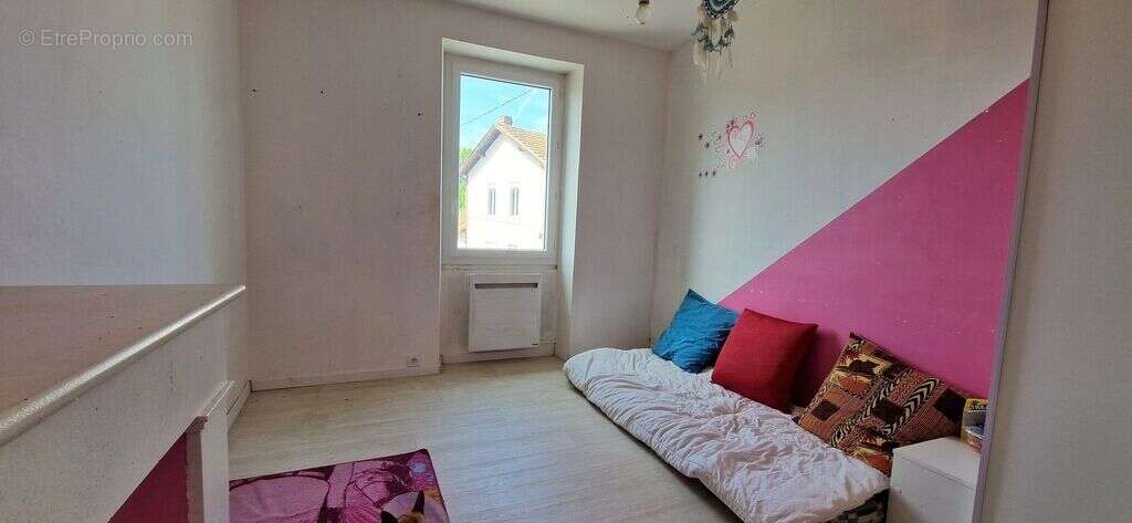 Maison à SAINT-SYMPHORIEN