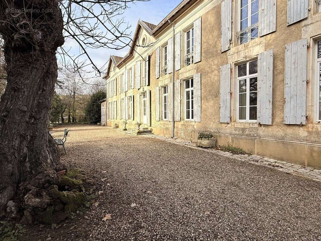 Maison à ORGEDEUIL