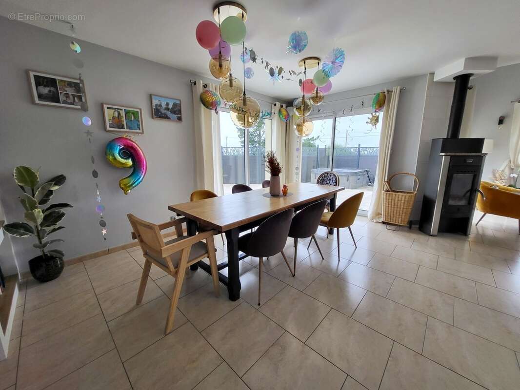 Maison à vendre 9 pièces TELGRUC SUR MER (29) - photo 17