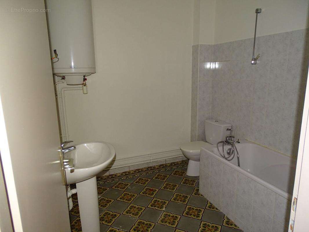 Appartement à CLAIRVAUX-LES-LACS