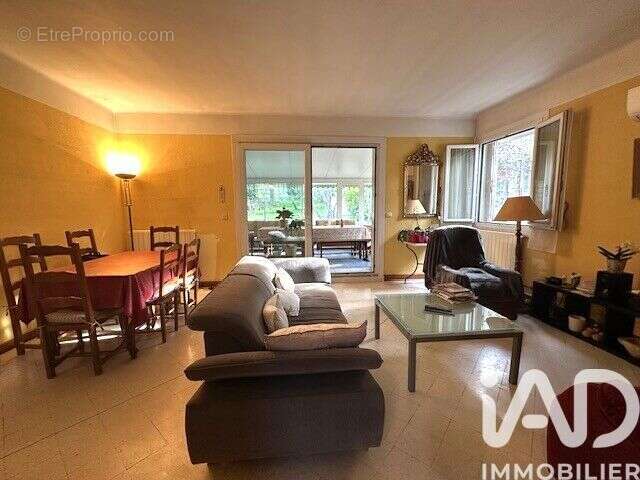 Photo 8 - Maison à CARNOUX-EN-PROVENCE