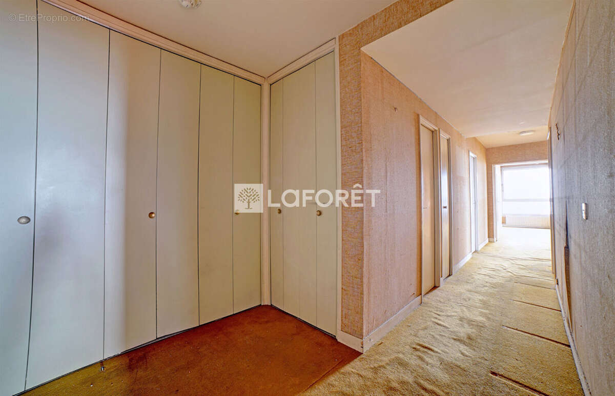 Appartement à PUTEAUX