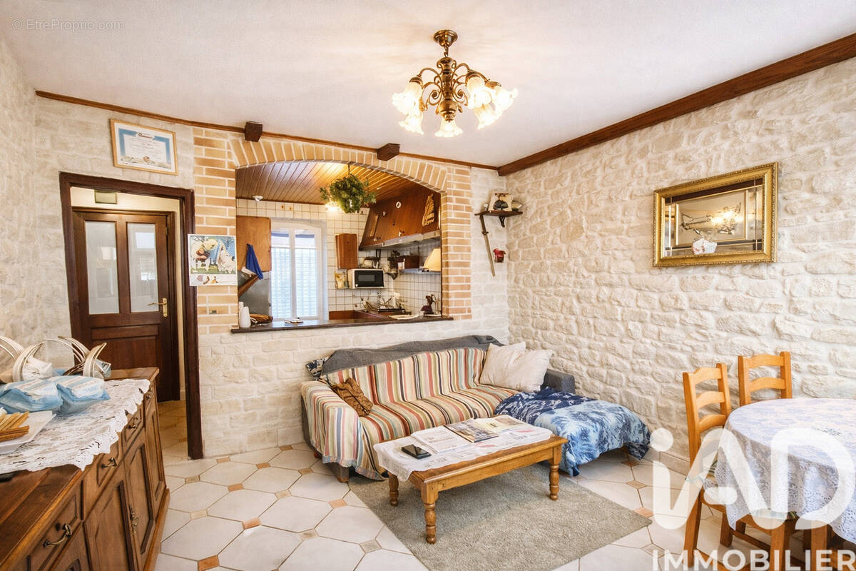 Photo 1 - Maison à PONT-SAINTE-MAXENCE