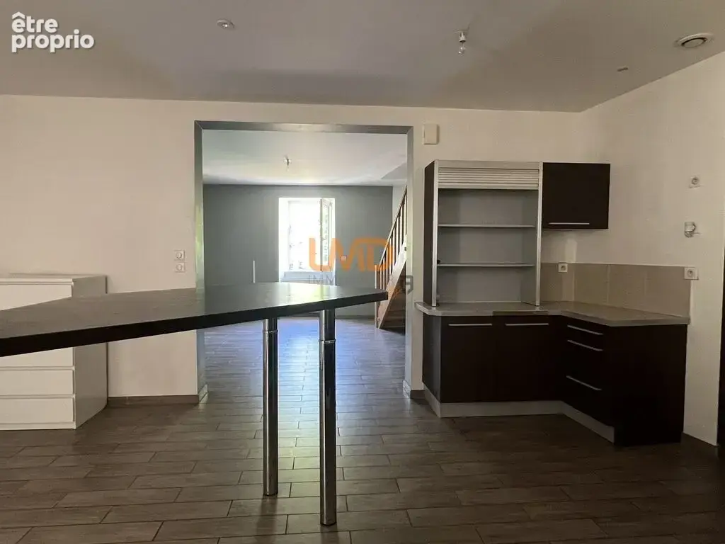 Maison rénovée avec grand garage et terrasse – Antraigues-sur-Vo - photo 4