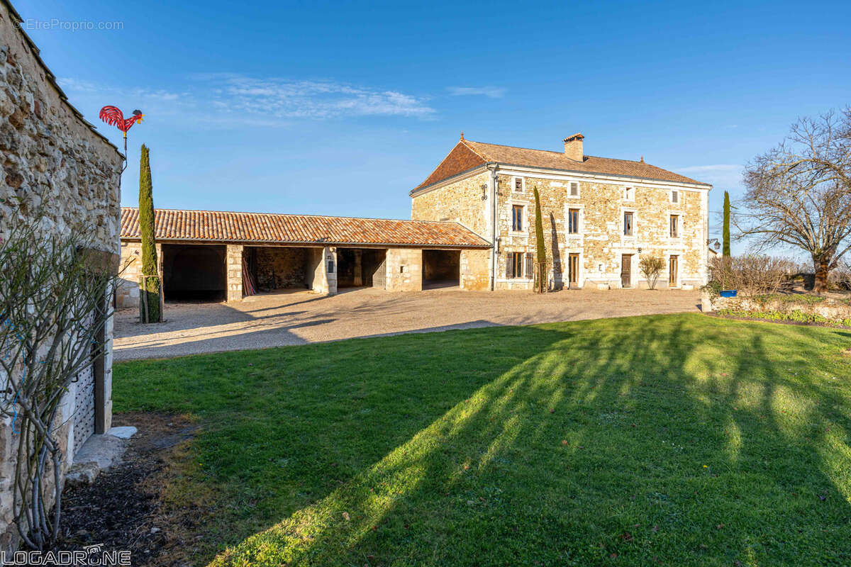 Maison à VERGT