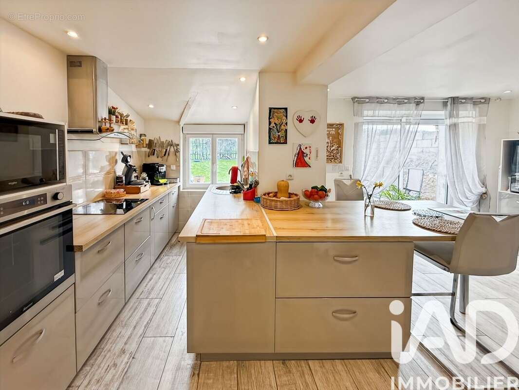 Photo 6 - Maison à SAINT-SEROTIN