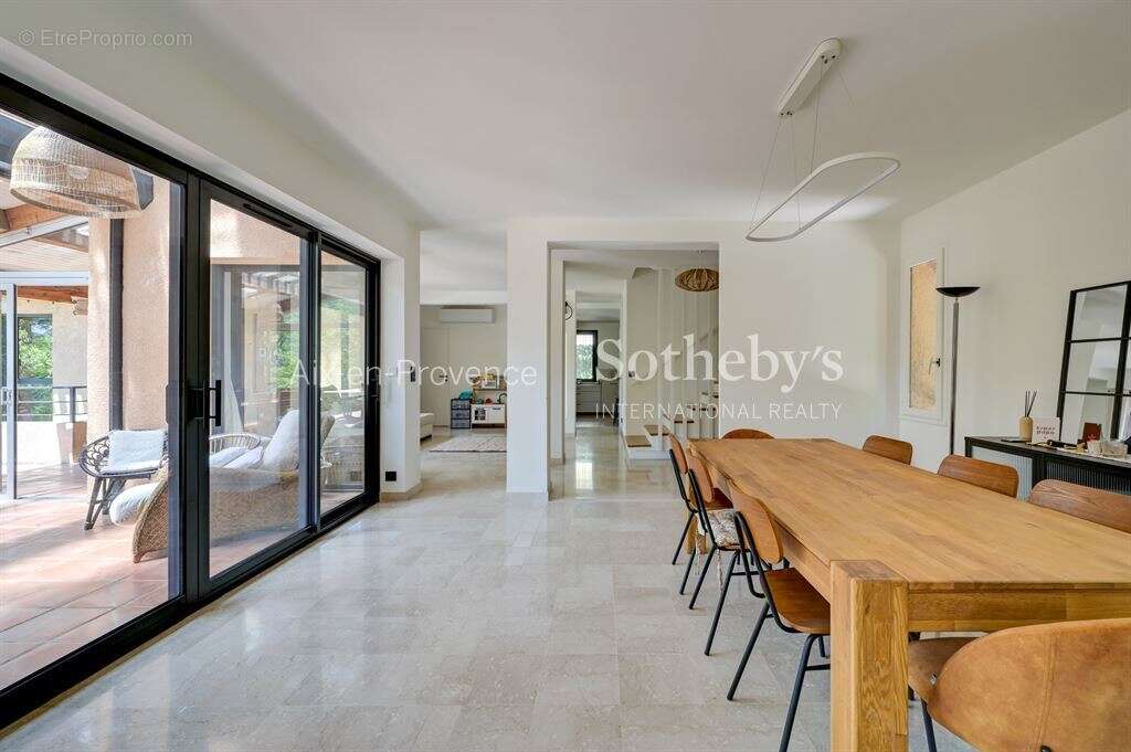 Maison à AIX-EN-PROVENCE
