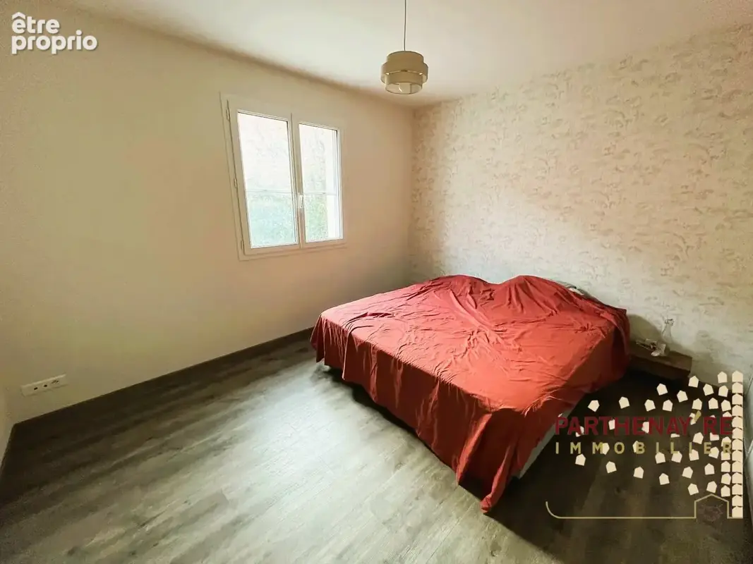 Maison 206 m² à La Ferriere-En-Parthenay  - photo 6