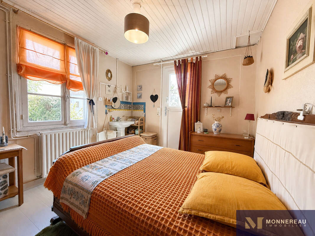 Ensemble immobilier au bord de la charente - photo 10