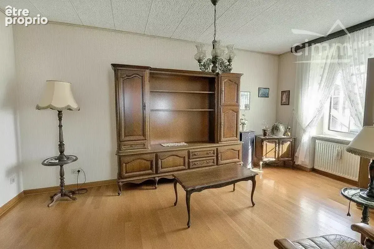 Maison mitoyenne à rénover de 83.73 m² avec jardin à PETITE ROSSELLE - photo 4
