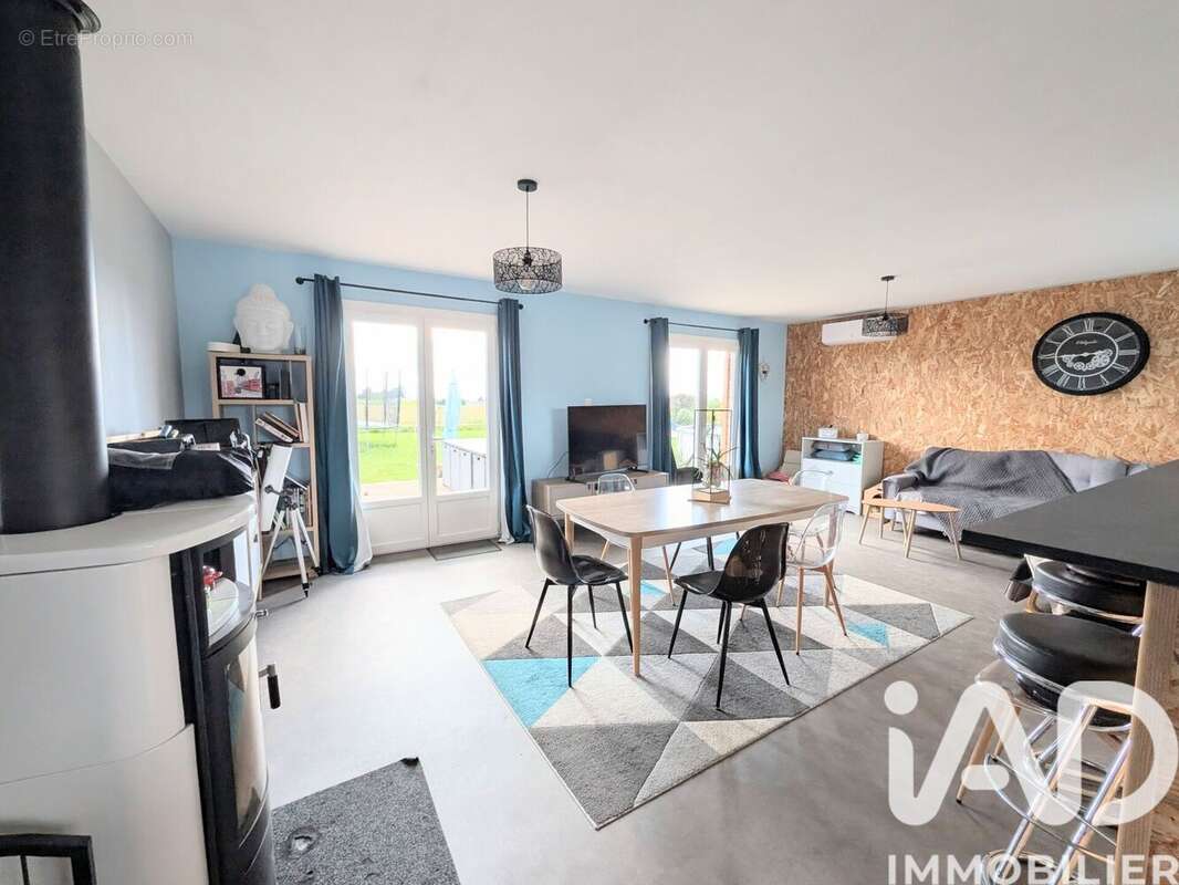 Maison 93 m² à Sainte-Gemme  - photo 5