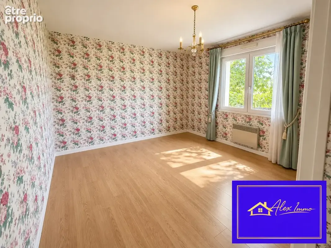 Maison 126 m² à Nuits-Saint-Georges  - photo 6