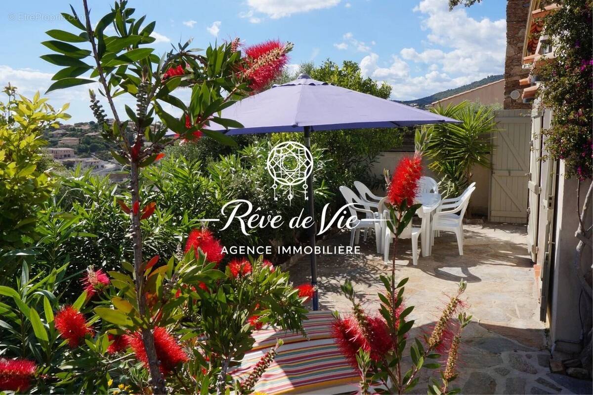Appartement à LE LAVANDOU