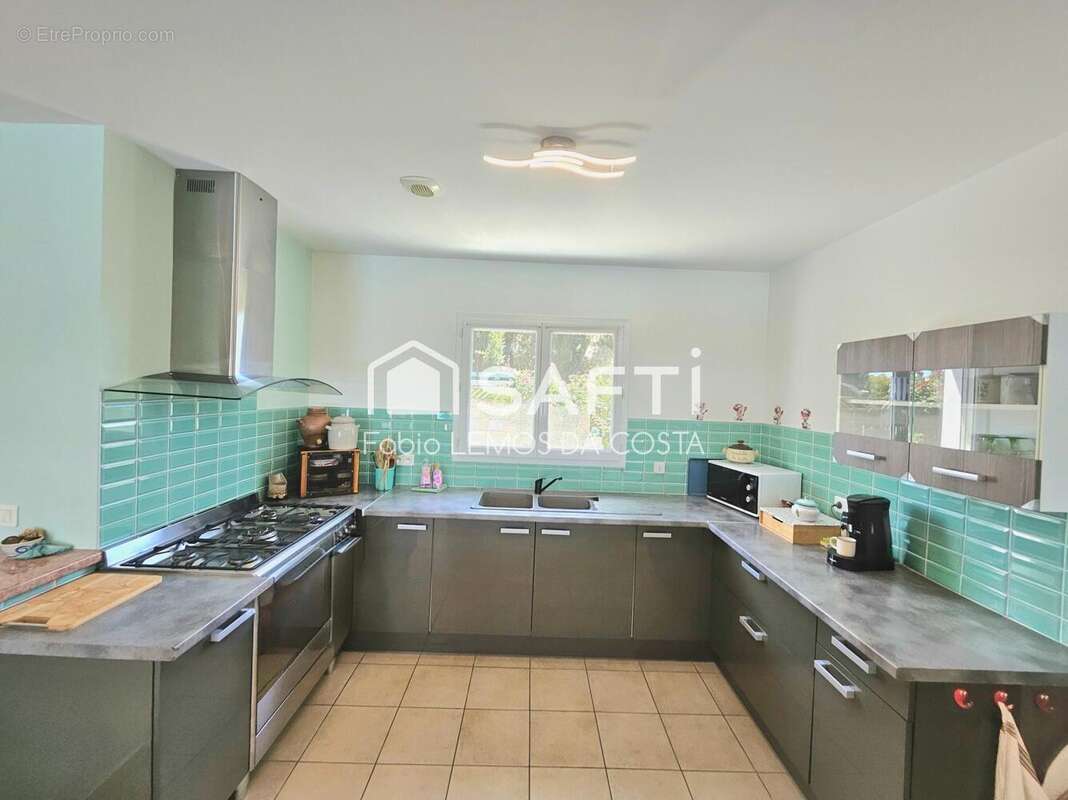 Maison 120 m² à Gondrin  - photo 8