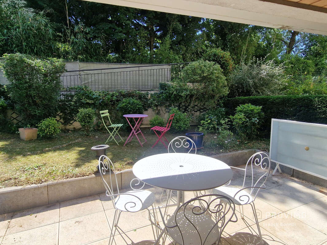 SAINT-JULIEN-EN-GENEVOIS   T2 d'environ 54 m2 avec jardin privatif, à deux pas de la frontière suiss - photo 10