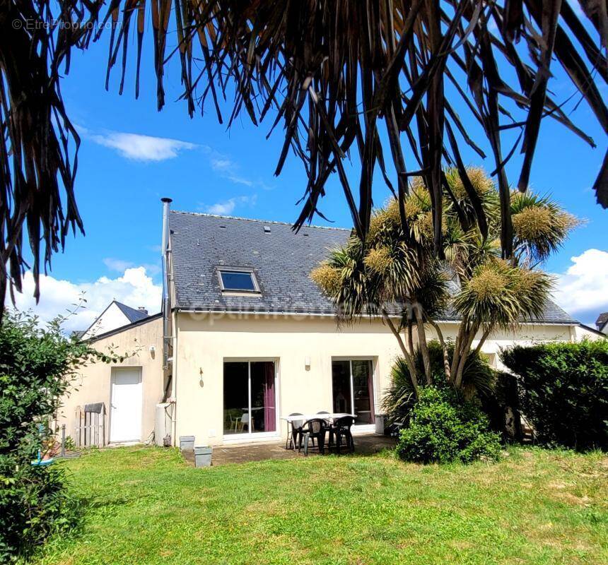Maison à THEIX