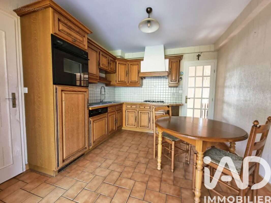 Maison 108 m² à La Bassee  - photo 5