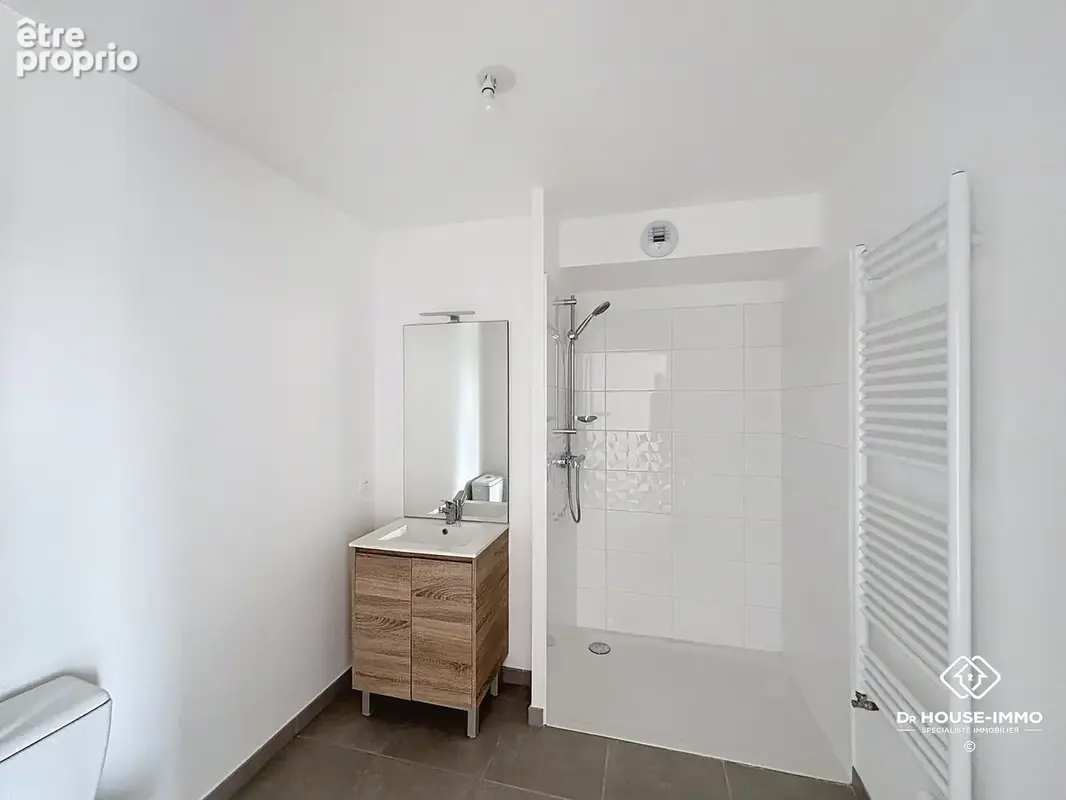 Appartement 72 m² à Merignac  - photo 7