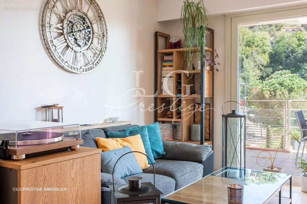 Appartement à THEOULE-SUR-MER