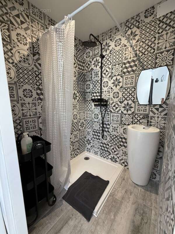 Maison à VILLENEUVE-LES-BEZIERS